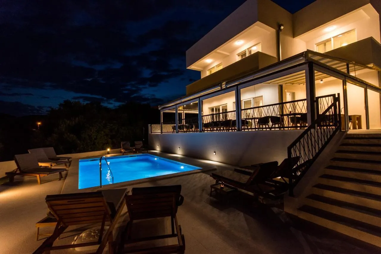 Luxury Villa Magico Slatine Chorwacja