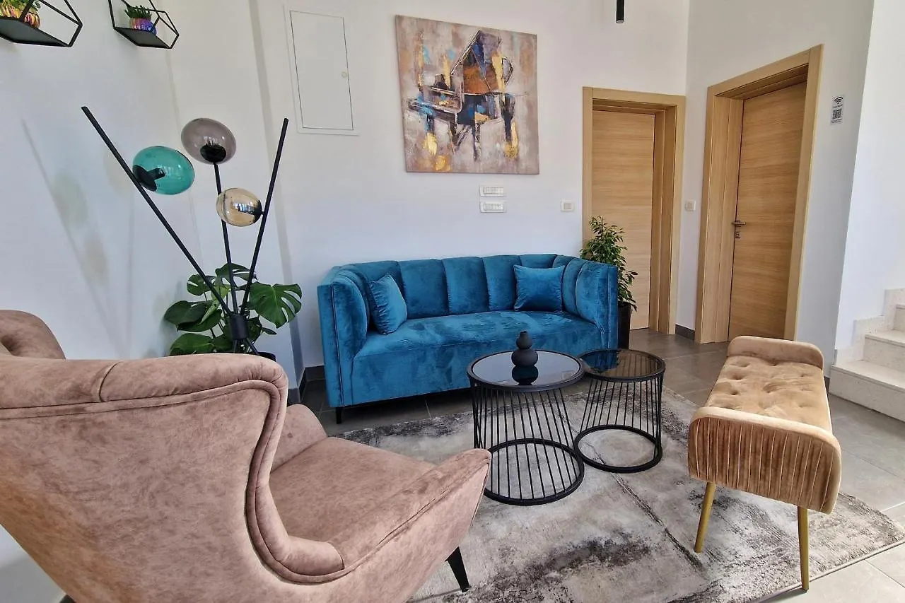 Affittacamere Luxury Villa Magico Slatine