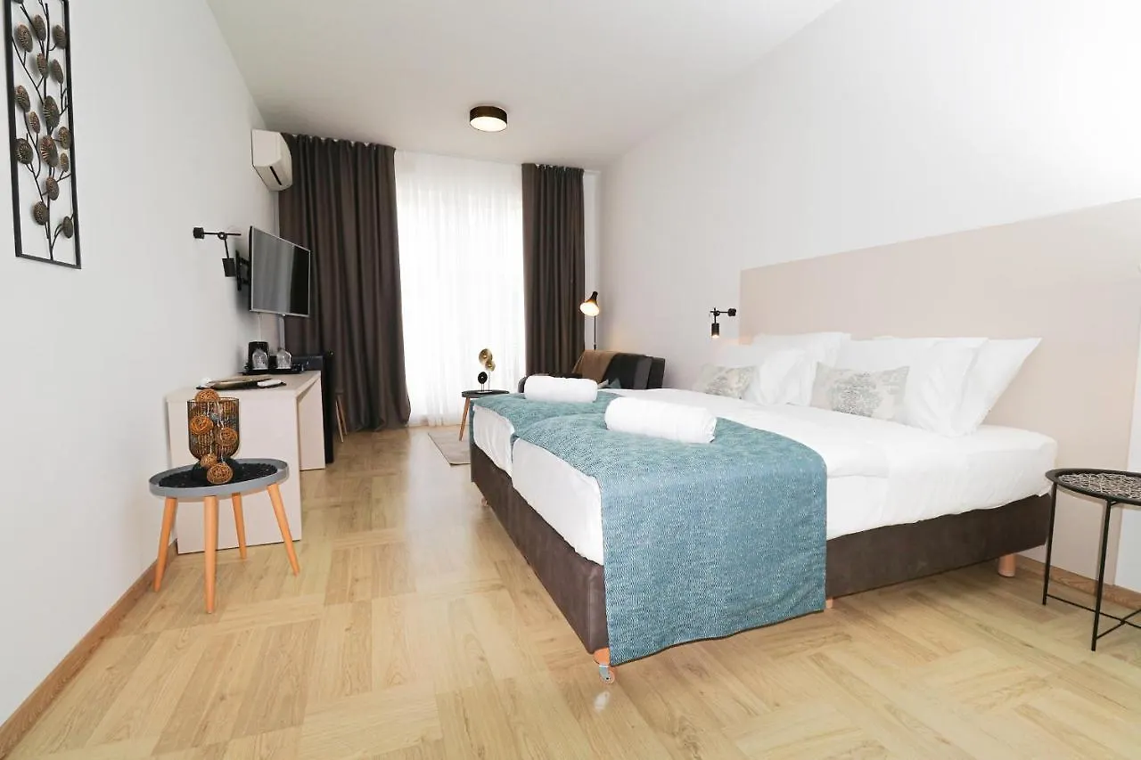 Affittacamere Luxury Villa Magico Slatine